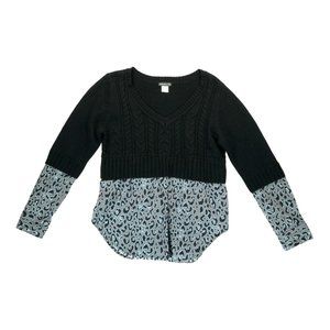 Venus Sweater With Built‎ In Shirt Underneath Size Medium Women's
